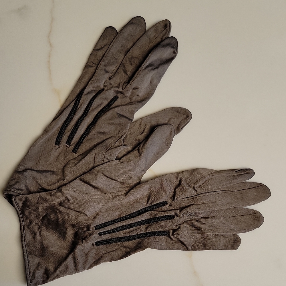 Vintage Ladies Gloves